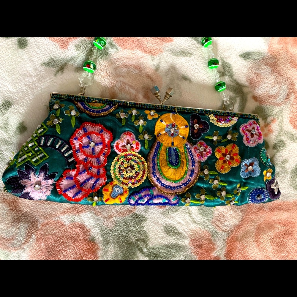 Steve Madden clutch - Picture 3 of 5